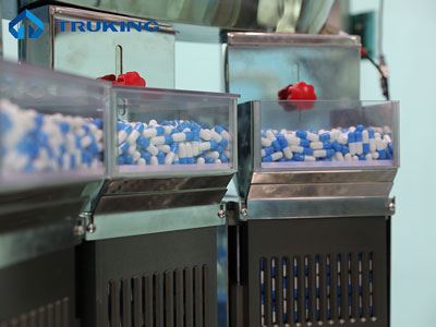 ماكينة تعبئة آلية للكبسولات الدوائية الصلبة، فئة NJP NJP4500